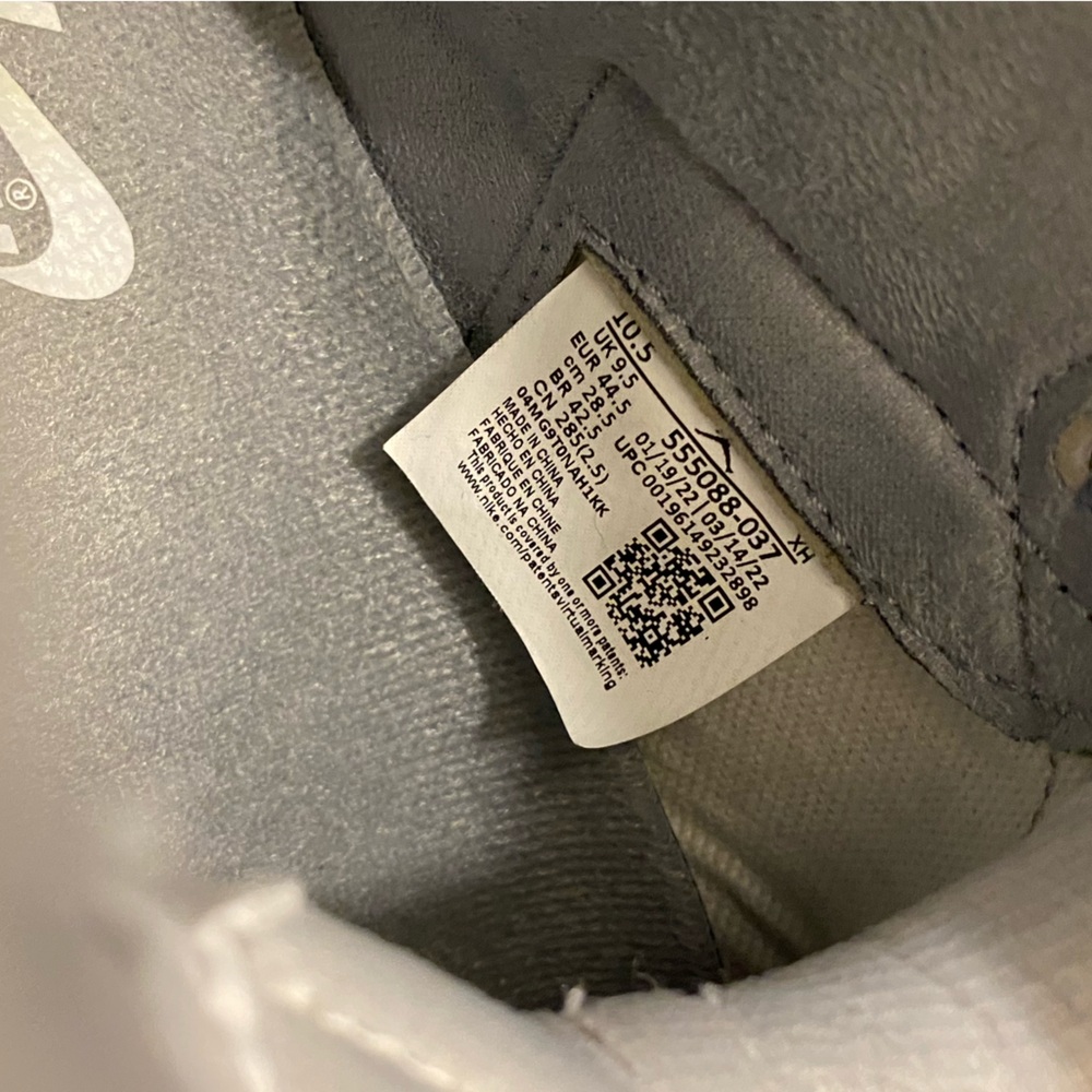 Air Jordan 1 Retro High OG Stealth - Picture 6 of 6